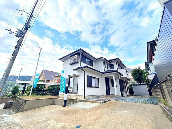 外観：328000470052