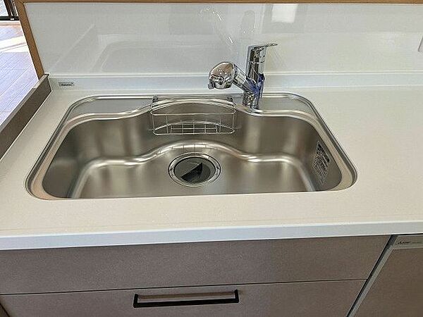 「キッチン」浄水器機能内蔵、シャワー、ホース付きの水栓