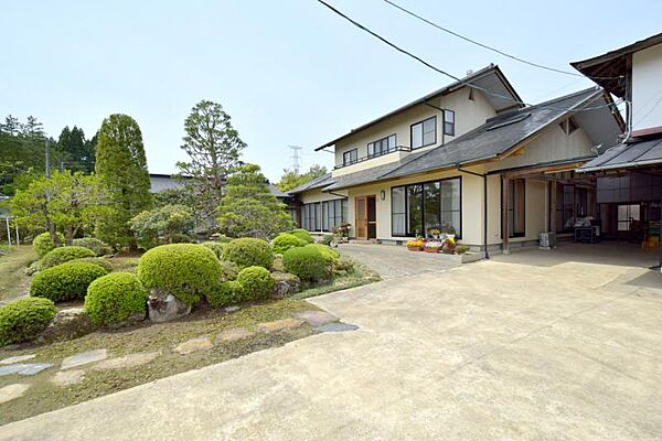 detached 宮城県栗原市金成藤渡戸牧
地図を見る