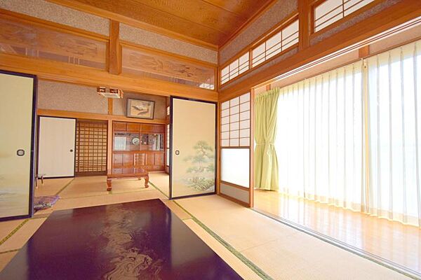 detached 宮城県栗原市金成藤渡戸牧
地図を見る