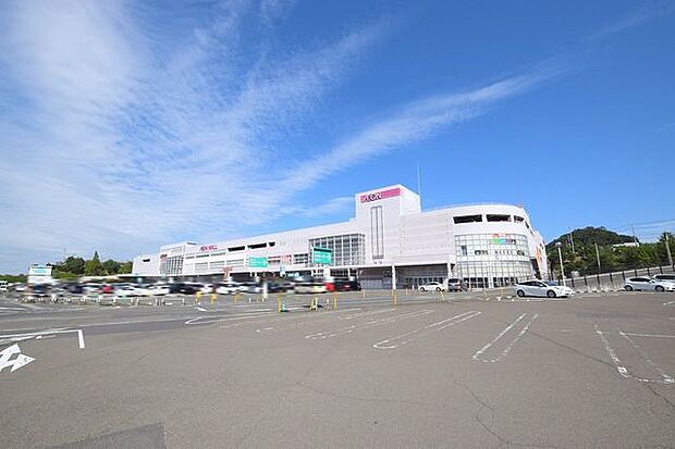 イオンモール富谷 徒歩約12分 900m