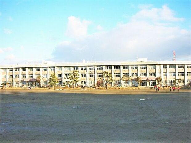 富谷市立富谷中学校 1100m