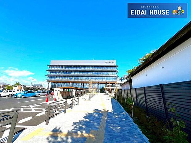 大崎市役所 徒歩27分。 2140m