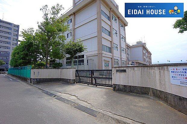 仙台市立中野栄小学校 徒歩8分。 610m