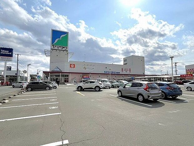 ヤマザワ北町店 徒歩22分。 1690m