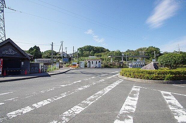 逢隈駅(JR東日本 常磐線) 徒歩12分。 900m