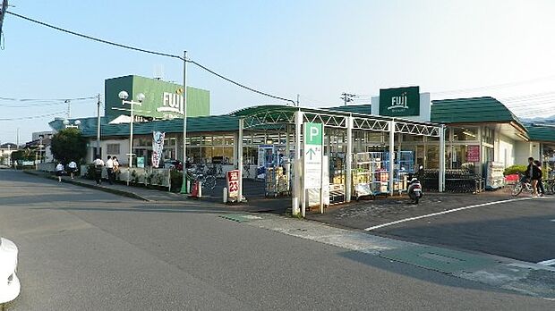 Fuji塚原店徒歩8分（約581m）