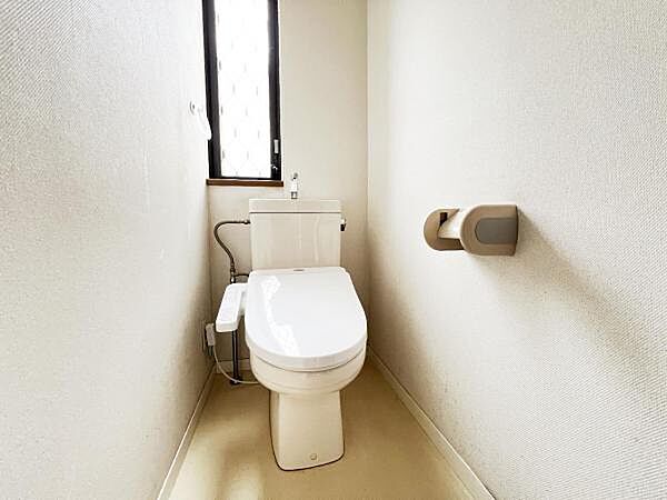ほっと安らげるトイレ空間です。
