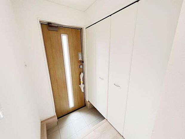 いつも気持ちよくご家族を迎えられる玄関です。