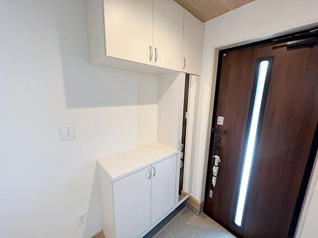 いつも気持ちよくご家族を迎えられる玄関です。