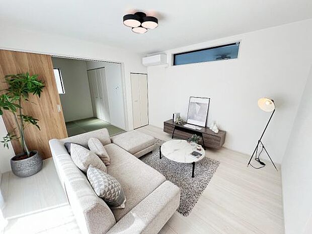 家族団らんの場所としてゆったりと居心地の良いリビングです。