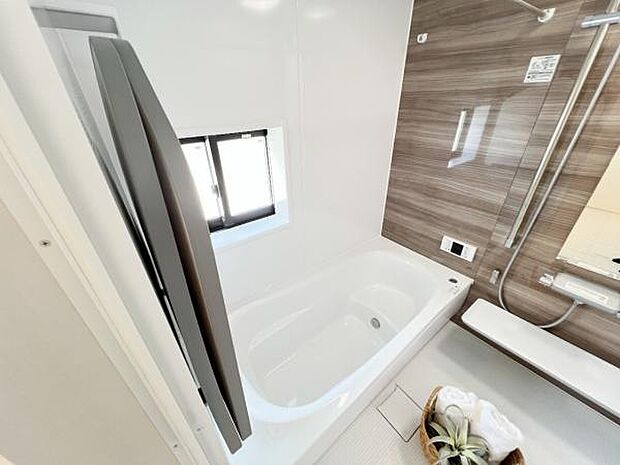 お風呂でほっとひといき。1日の疲れを癒しましょう。