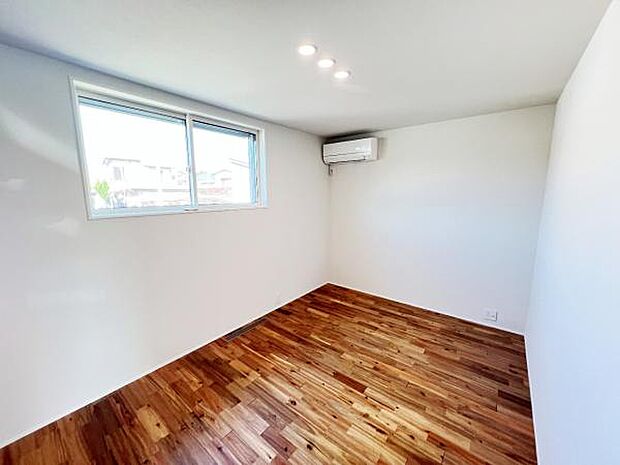 寝室にもご利用いただける居室スペースです。