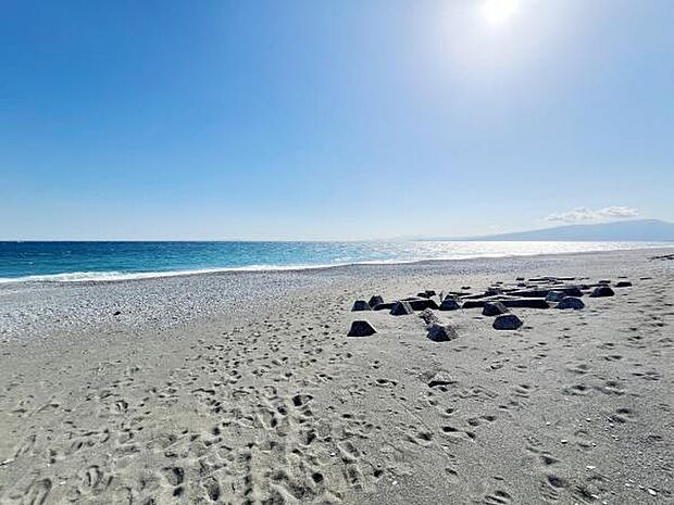 徒歩2分で海岸にアクセス可能です。