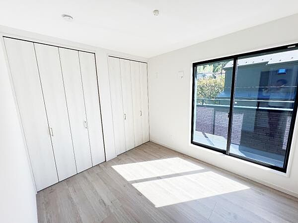 子供部屋にもちょうど良い大きさのお部屋です。