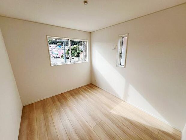 子供部屋にもちょうど良い大きさのお部屋です。