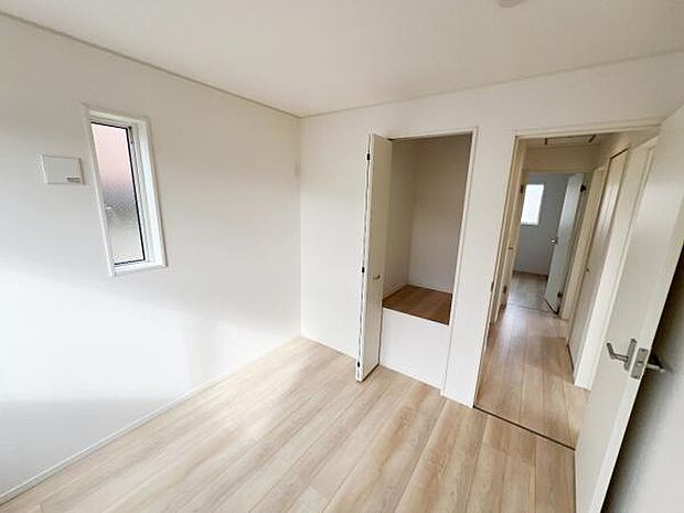 子供部屋や趣味の部屋など用途に合わせてお使いいただけます。