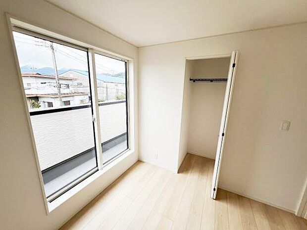 子供部屋や趣味の部屋など用途に合わせてお使いいただけます。