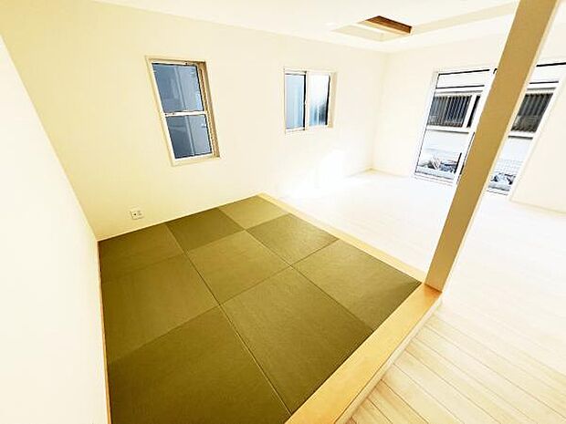 一部屋あるとうれしい和室。客間、晩酌、家族団らんなど色々使えますね。