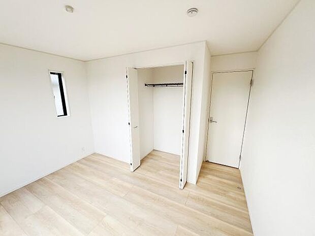 子供部屋や趣味の部屋など用途に合わせてお使いいただけます。