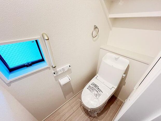 ほっと安らげるトイレ空間です。