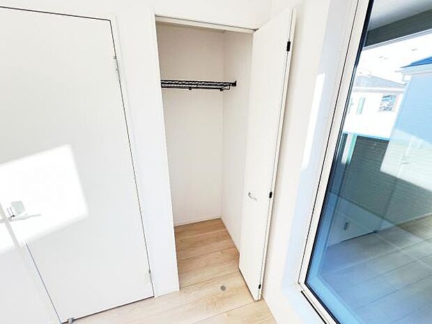 子供部屋や趣味の部屋など用途に合わせてお使いいただけます。