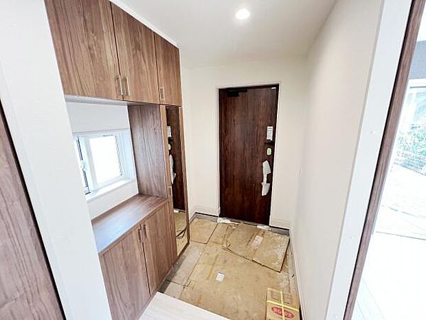 いつも気持ちよくご家族を迎えられる玄関です。