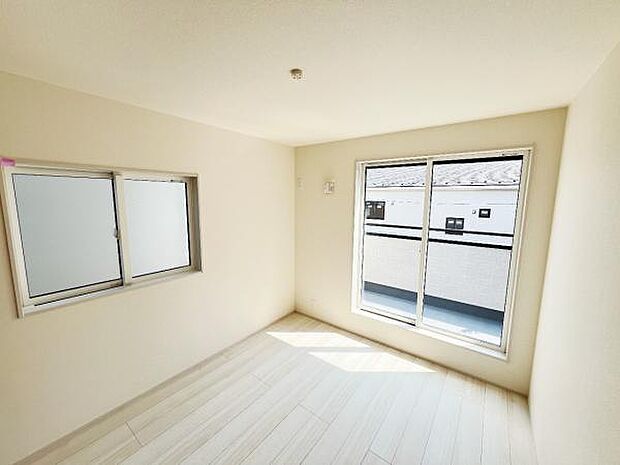 子供部屋にもちょうど良い大きさのお部屋です。