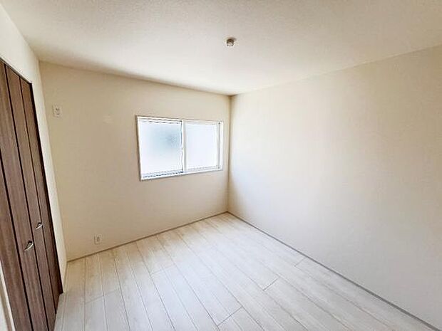 子供部屋にもちょうど良い大きさのお部屋です。