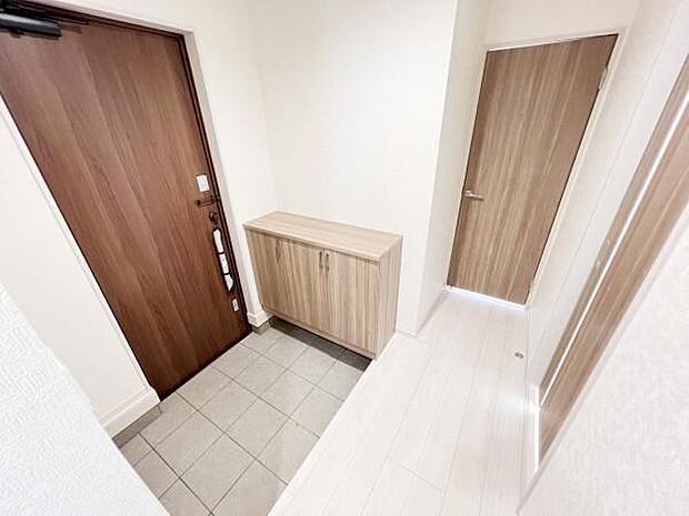 いつも気持ちよくご家族を迎えられる玄関です。