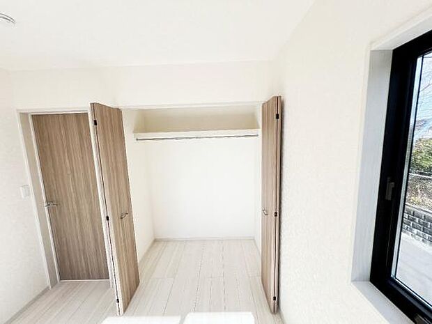 子供部屋や趣味の部屋など用途に合わせてお使いいただけます。