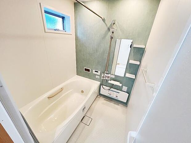 お風呂でほっとひといき。1日の疲れを癒しましょう。