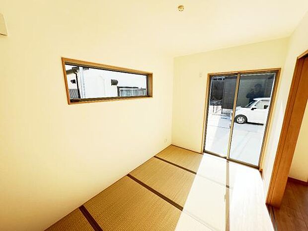 和室スペースです。畳のお部屋は寛げる空間ですね。