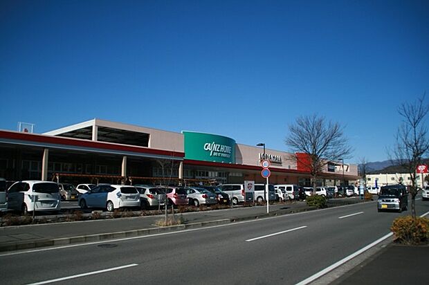 カインズ小田原高田店まで約610m（徒歩8分）