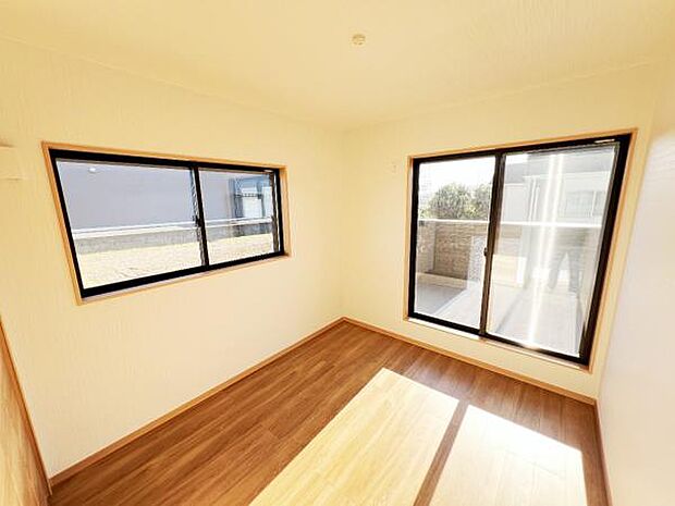 子供部屋にもちょうど良い大きさのお部屋です。