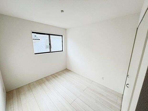 子供部屋や趣味の部屋など用途に合わせてお使いいただけます。