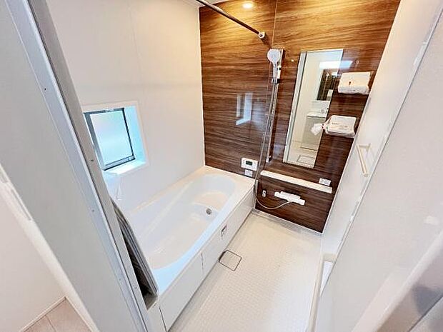 お風呂でほっとひといき。1日の疲れを癒しましょう。