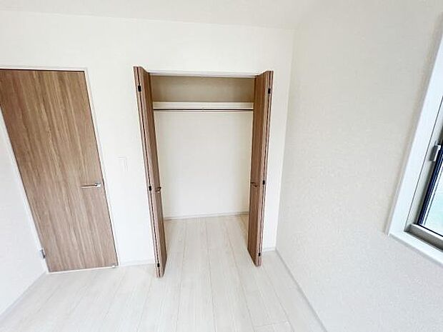 子供部屋や趣味の部屋など用途に合わせてお使いいただけます。