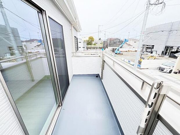 お洗濯ものを気持ち良く太陽の光で干せるのが嬉しいですね。