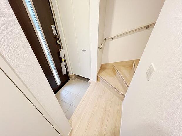 いつも気持ちよくご家族を迎えられる玄関です。