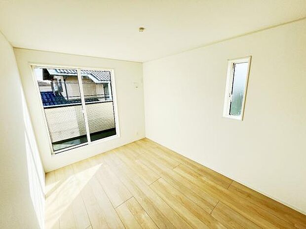 子供部屋にもちょうど良い大きさのお部屋です。