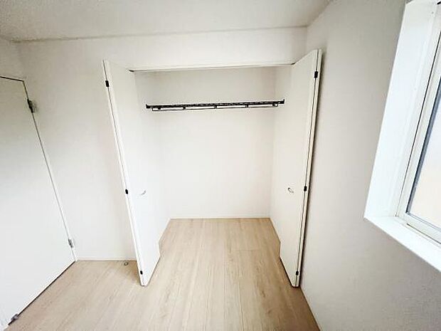 子供部屋や趣味の部屋など用途に合わせてお使いいただけます。