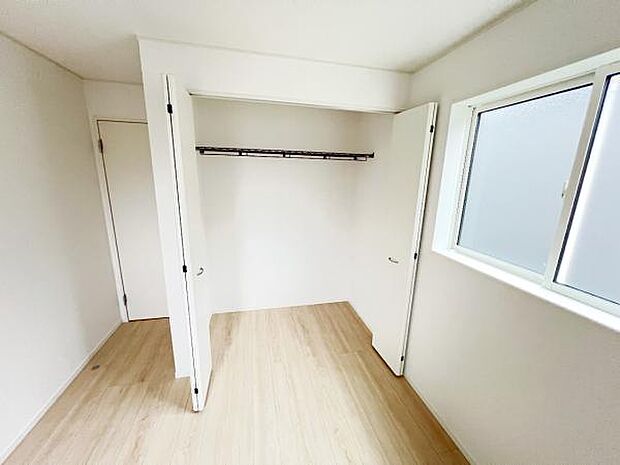 子供部屋や趣味の部屋など用途に合わせてお使いいただけます。