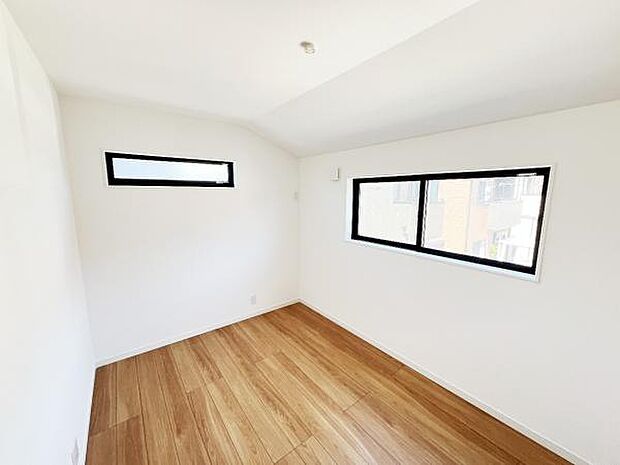 子供部屋にもちょうど良い大きさのお部屋です。