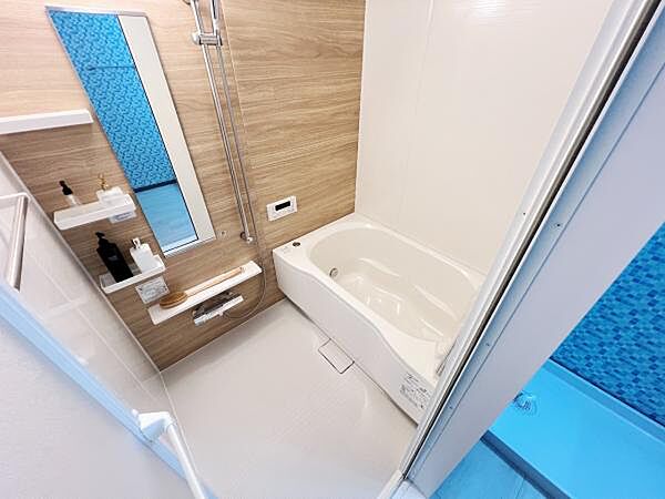 お風呂でほっとひといき。1日の疲れを癒しましょう。