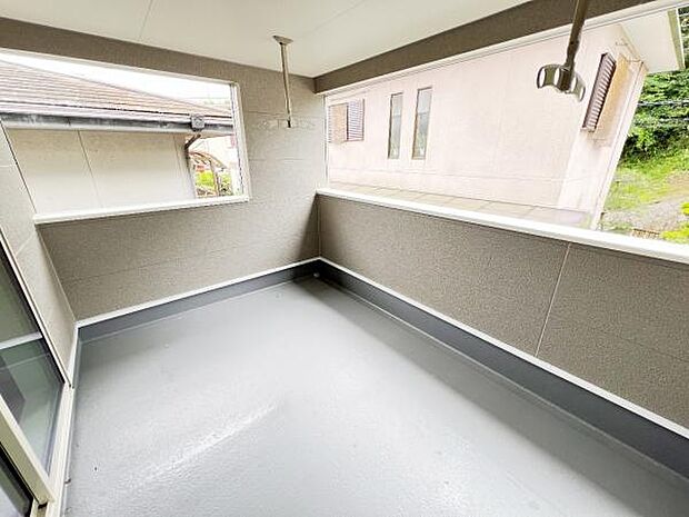 お洗濯ものを気持ち良く太陽の光で干せるのが嬉しいですね。
