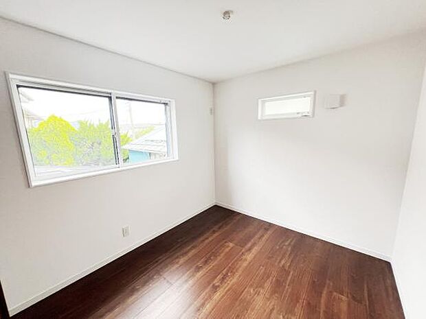 子供部屋にもちょうど良い大きさのお部屋です。