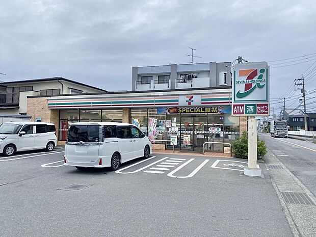 セブン-イレブン 平塚横内店まで約1240m(徒歩16分)
