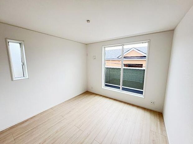 子供部屋にもちょうど良い大きさのお部屋です。