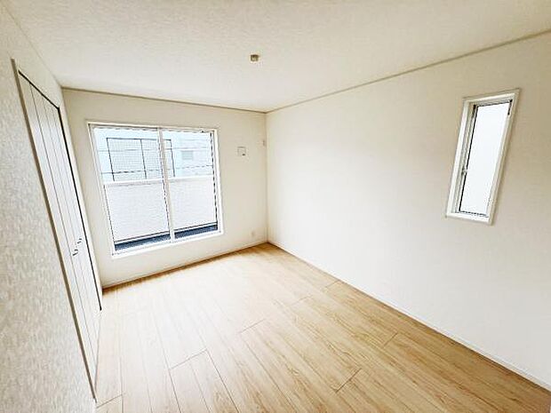 子供部屋にもちょうど良い大きさのお部屋です。